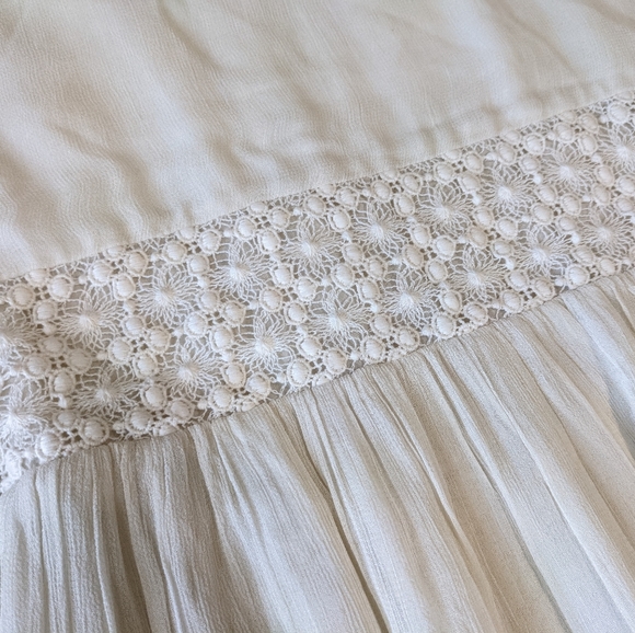 Sweet Magnolia Boho Bell Sleeve Tunic Top - Picture 9 of 10